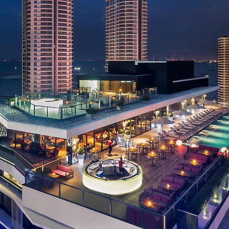 G Hotel Kelawai Tanjung Tokong Exterior foto The View